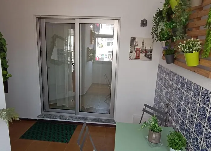 Fredjo Casa 纳扎雷