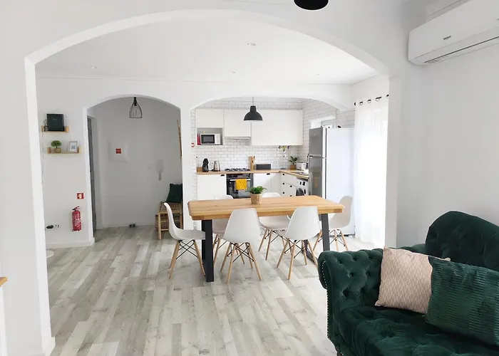 Fredjo Casa *