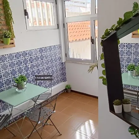 Fredjo Casa شقة *